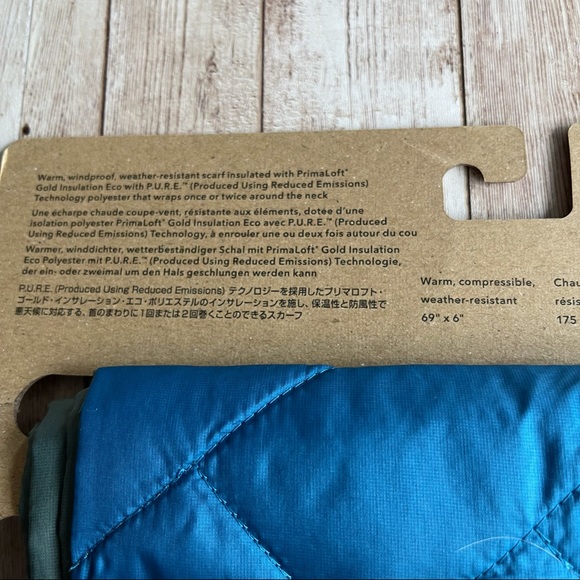 PATAGONIA NANO PUFF SCARF WEATHER RESISTANT BLUE - Picture 7 of 7